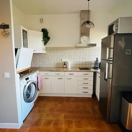 Apartment T2 Sur Hauteur De Avec Vue Sur La Baie D Ajaccio