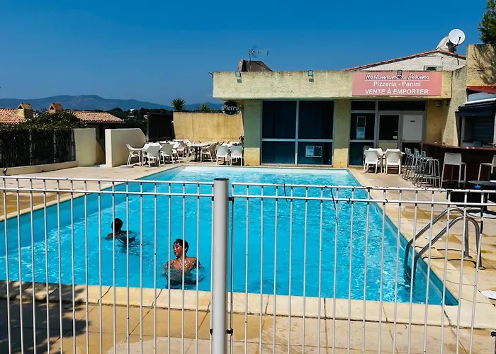 Апартаменты T2 Sur Hauteur De Avec Vue Sur La Baie D Ajaccio