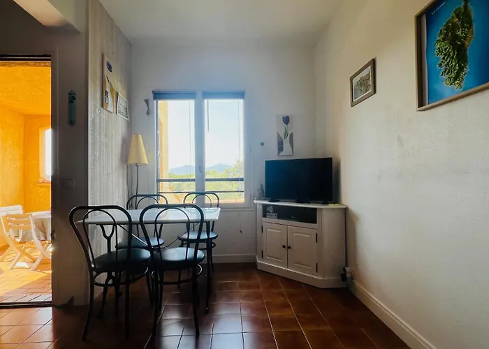 T2 Sur Hauteur De Avec Vue Sur La Baie D Ajaccio Апартаменты *