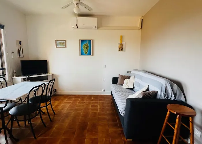 T2 Sur Hauteur De Avec Vue Sur La Baie D Ajaccio Апартаменты *